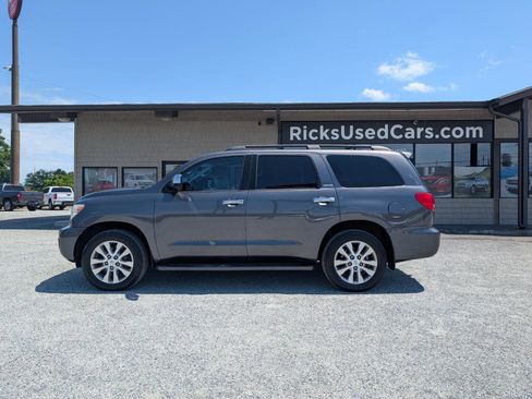 Used 2013 Toyota Sequoia Limited RWD image 11
