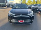 Used 2019 Toyota Highlander Limited Platinum image 3