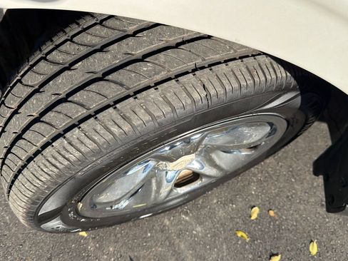 Used 2015 Subaru Forester 2.5i image 28