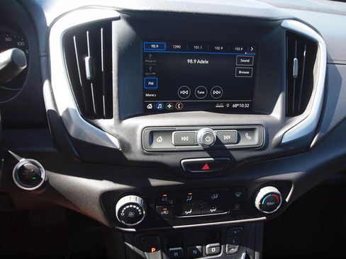 Used 2020 GMC Terrain SLE AWD/4WD image 10