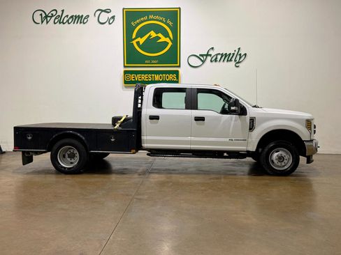 Used 2019 Ford F350 XL w/ Power Equipment Group image 2