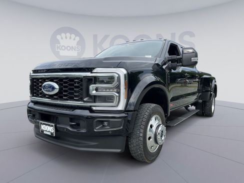 New 2026 Ford F450 4x4 Crew Cab Super Duty image 1