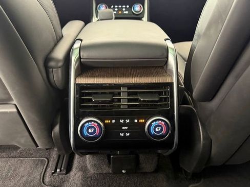 Used 2023 Land Rover Range Rover SE image 22