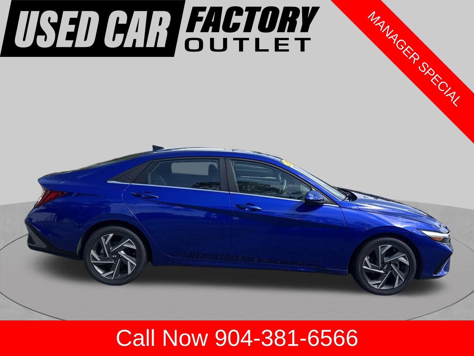 Used 2025 Hyundai Elantra SEL FWD image 6