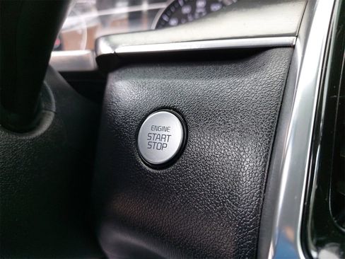 Certified 2021 Kia Sorento SX image 31