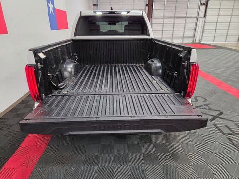 Used 2022 Toyota Tundra Limited AWD/4WD image 29