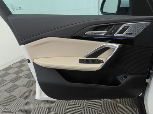 Certified 2024 BMW X1 xDrive28i w/ Convenience Package image 24