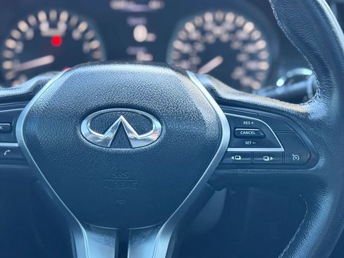 Used 2018 INFINITI Q50 Luxe image 24