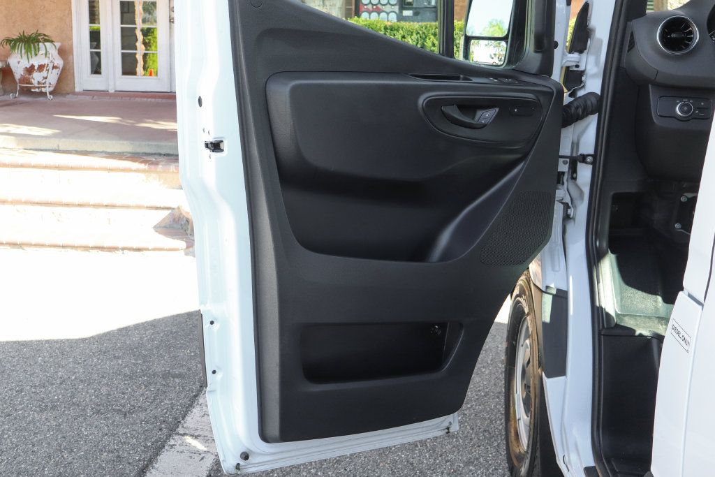 Used 2026 Mercedes-Benz Sprinter 2500 image 17
