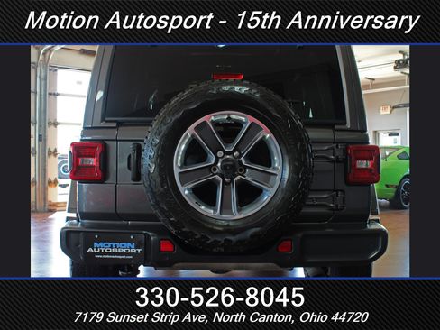 Used 2021 Jeep Wrangler Unlimited Sahara w/ Uconnect 4C Nav & Sound Group AWD/4WD image 9