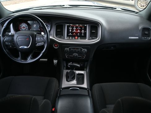 Used 2022 Dodge Charger R/T w/ Blacktop Package image 3