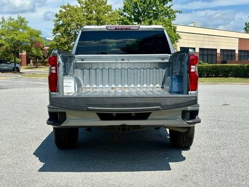 Used 2023 Chevrolet Silverado 1500 Custom AWD/4WD image 16