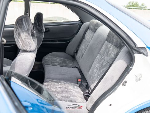Used 1999 Acura Integra LS FWD image 19