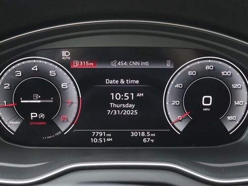 Used 2025 Audi Q5 2.0T Premium w/ Convenience Plus Package image 30