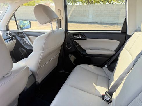 Used 2018 Subaru Forester 2.5i Limited AWD/4WD image 15