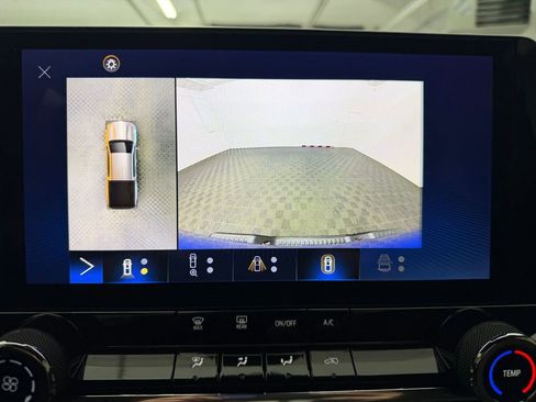 Used 2023 Chevrolet Colorado Trail Boss w/ LPO, Dark Essentials Package image 23