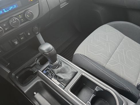 Used 2023 Toyota Tacoma TRD Off-Road AWD/4WD image 24