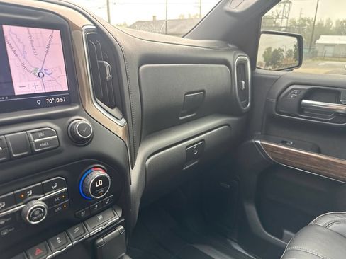 Used 2019 Chevrolet Silverado 1500 High Country w/ Technology Package AWD/4WD image 48