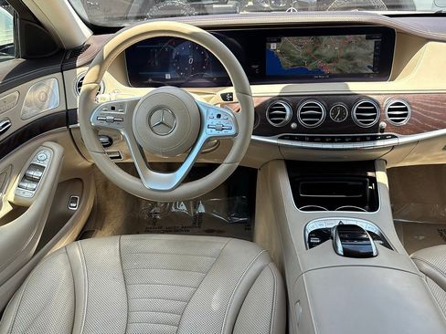 Used 2020 Mercedes-Benz S 560 Sedan image 17