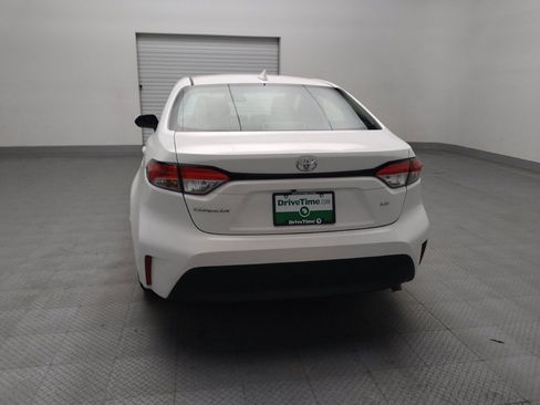 Used 2024 Toyota Corolla LE image 6