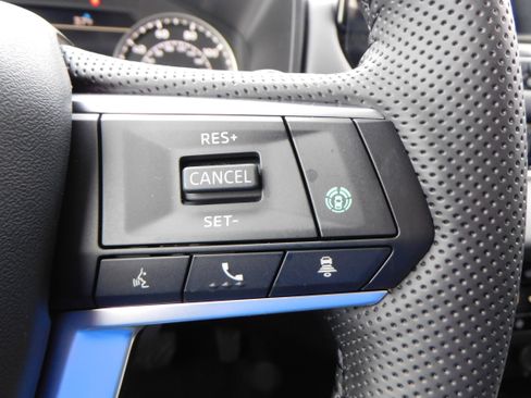 New 2026 Mitsubishi Outlander SE image 17