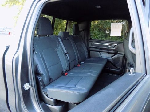 Certified 2022 RAM 1500 Big Horn image 28