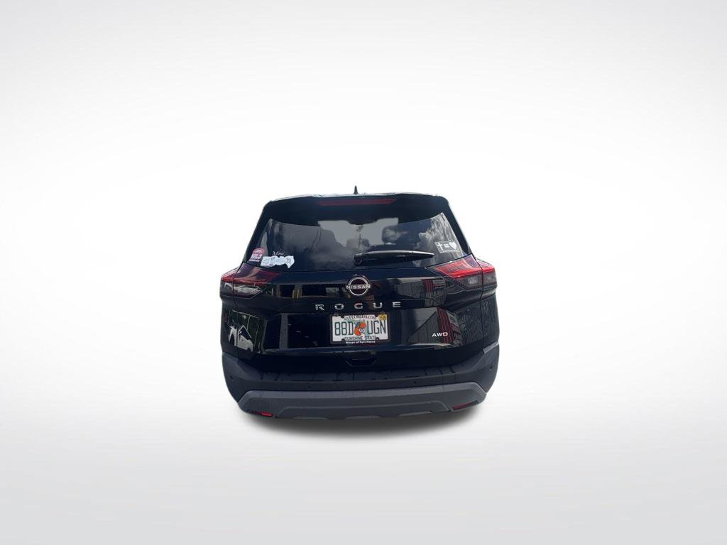 Certified 2023 Nissan Rogue S AWD/4WD image 5