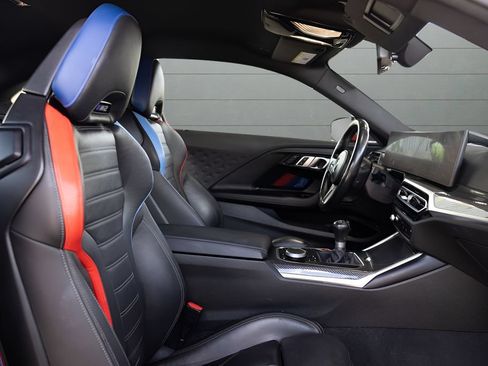 Used 2023 BMW M2 w/ Lighting Package RWD image 51