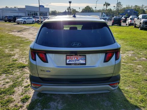 Used 2025 Hyundai Tucson SEL AWD/4WD image 10