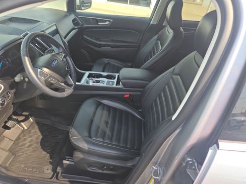 Certified 2023 Ford Edge SEL w/ Convenience Package image 18