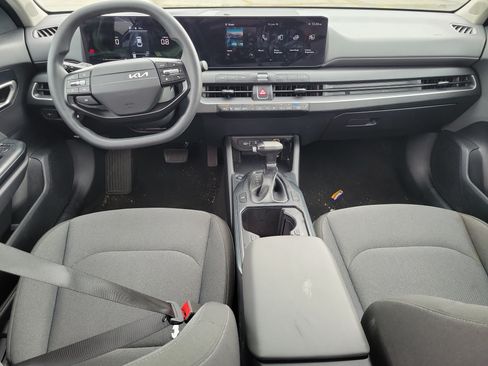 Certified 2025 Kia K4 FWD image 15