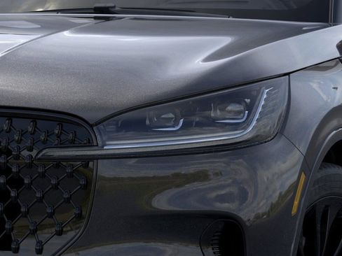 New 2026 Lincoln Aviator Reserve w/ Jet Appearance Package image 18