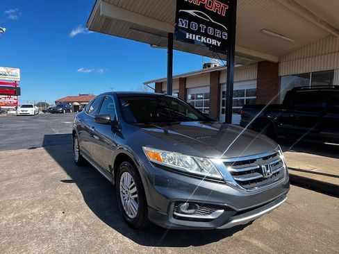 Used 2014 Honda Crosstour EX image 4