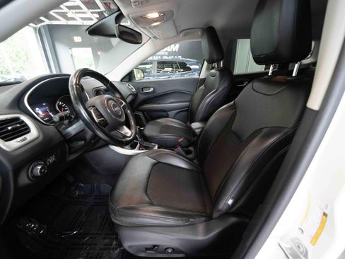 Used 2021 Jeep Compass Latitude w/ Convenience Group AWD/4WD image 9