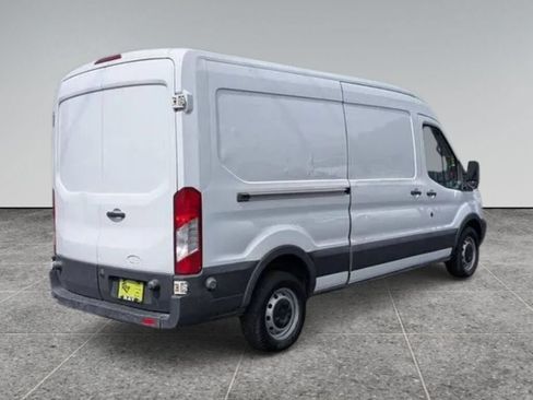 Used 2015 Ford Transit 250 148 Medium Roof w/ Interior Upgrade Package RWD image 5