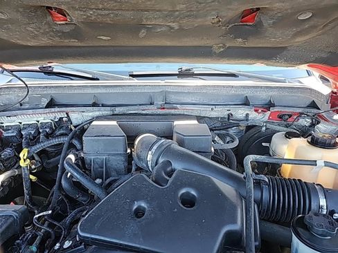 Used 2013 Ford F250 XLT w/ Chrome Pkg image 33