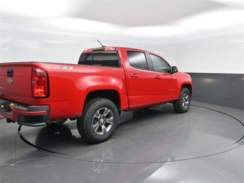 Used 2019 Chevrolet Colorado Z71 image 30