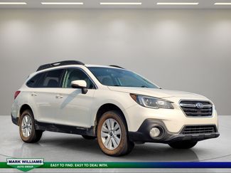 Used 2018 Subaru Outback 2.5i Premium AWD/4WD video 1