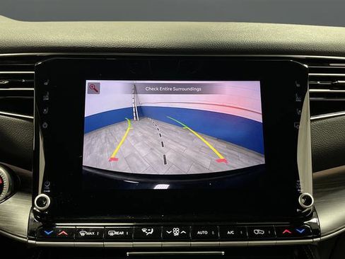 Used 2023 Jeep Wagoneer Series II w/ Premium Group I image 11