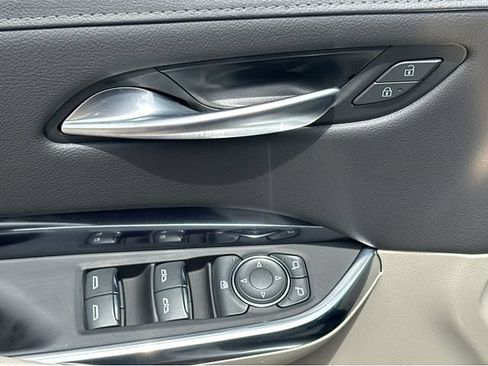 Certified 2023 Cadillac XT4 Luxury FWD image 34