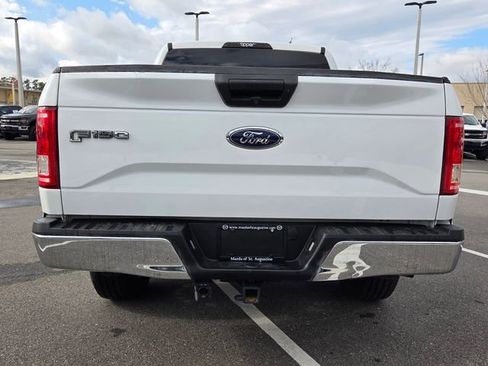 Used 2017 Ford F150 XLT image 10