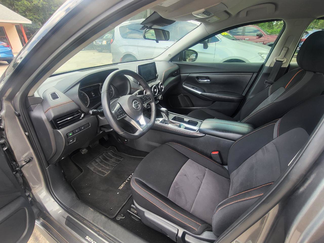 Used 2021 Nissan Sentra SR FWD image 28