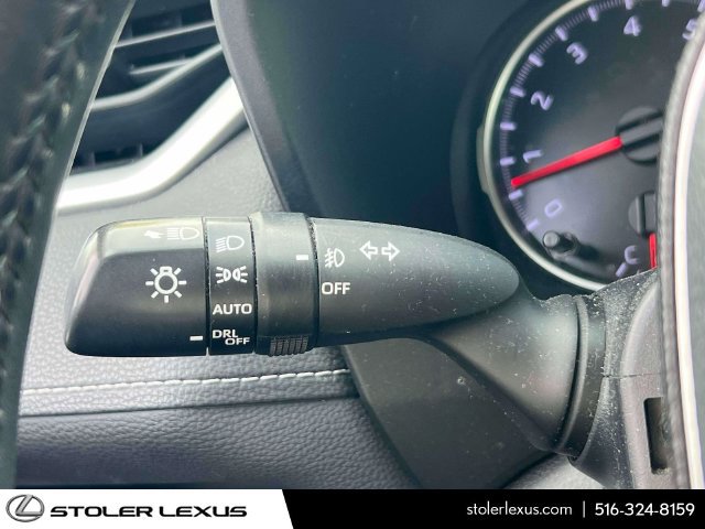Used 2020 Toyota RAV4 XLE Premium AWD/4WD image 25