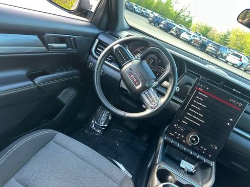 Used 2025 GMC Terrain Elevation AWD/4WD image 21