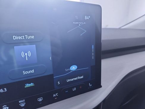 Used 2025 Ford Escape Platinum image 18