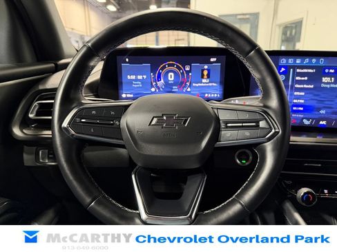 Used 2024 Chevrolet Traverse LS w/ Midnight/Sport Edition FWD image 12
