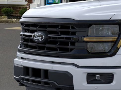New 2026 Ford F150 XLT w/ Equipment Group 302A MID AWD/4WD image 17