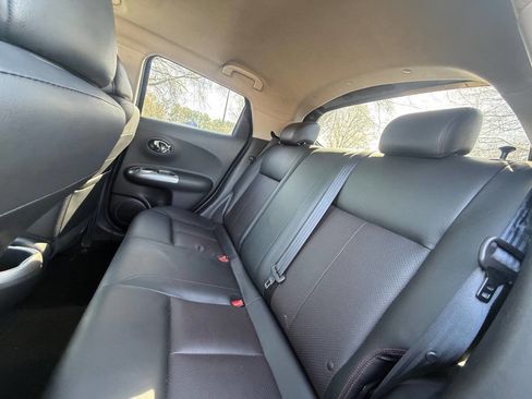 Used 2012 Nissan Juke SL w/ Chrome Pkg image 18