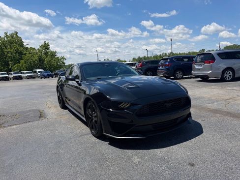 Used 2023 Ford Mustang Coupe w/ Equipment Group 101A RWD image 4