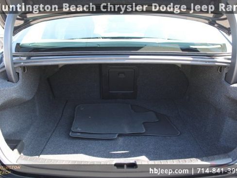 Used 2024 Volvo S60 B5 Core image 34